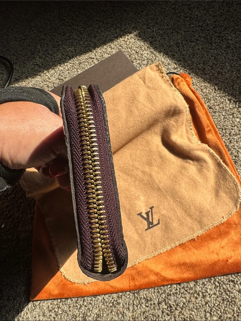Louis Vuitton Vernis Patent Zip Wallet in Dark Brown